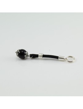 Su Coccu keychain in Sardinian silver filigree and black onyx stone